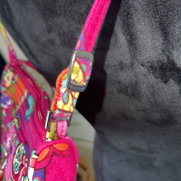 Like new small Vera Bradley bag - Picture 4 of 5